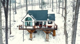 FARMHOUSE TREEHOUSE CABIN AIRBNB