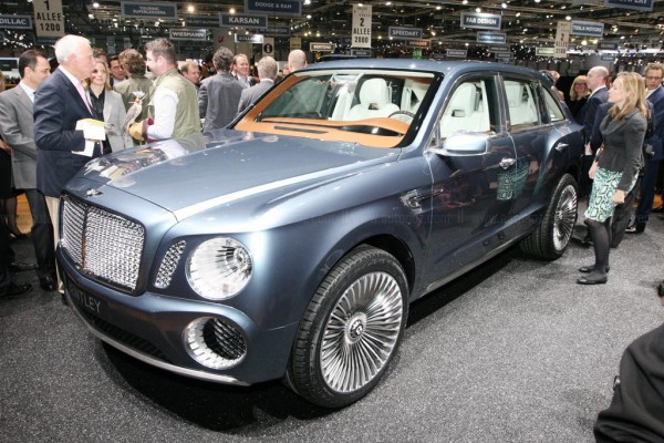 2012-Geneva - 2012 Bentley EXP 9 F Concept