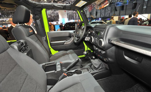 2012 Jeep Wrangler Mountain Special Edition Interior