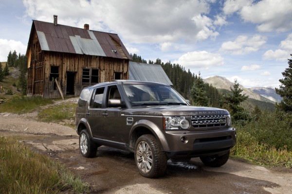 2012 Land Rover LR4 Front Side View