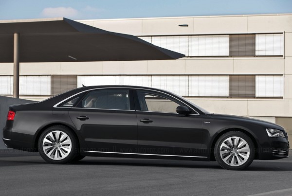 2013 Audi A8 L Hybrid Side View