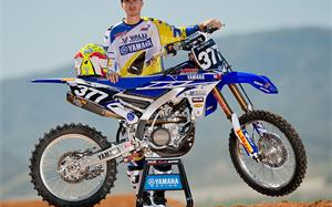 Yamaha & Valli Bring Pourcel to 2014 Motocross